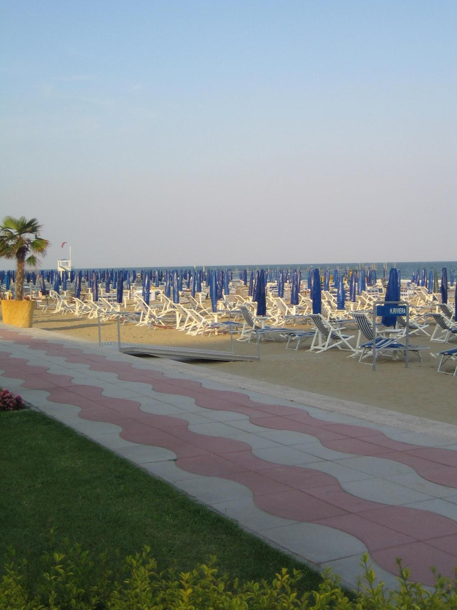 Hotel Riviera Lido di Jesolo Esterno foto