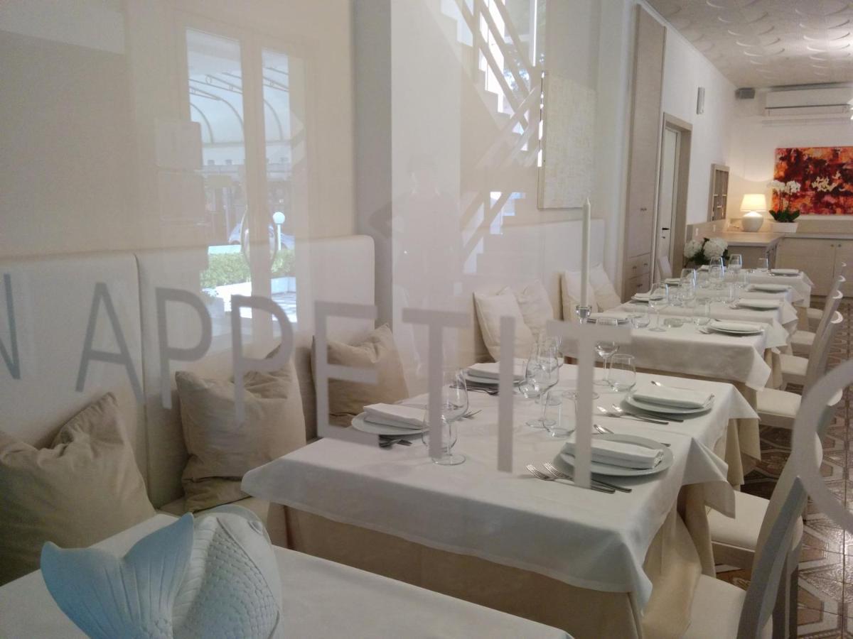 Hotel Riviera Lido di Jesolo Esterno foto